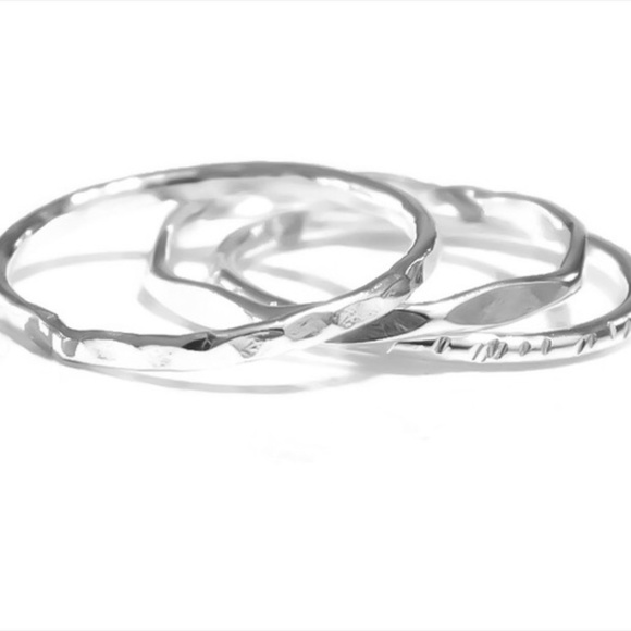 (2-13) 925 Sterling Silver Stacking Ring Set of 3 Faceted, Etched, & Textured - Picture 4 of 8